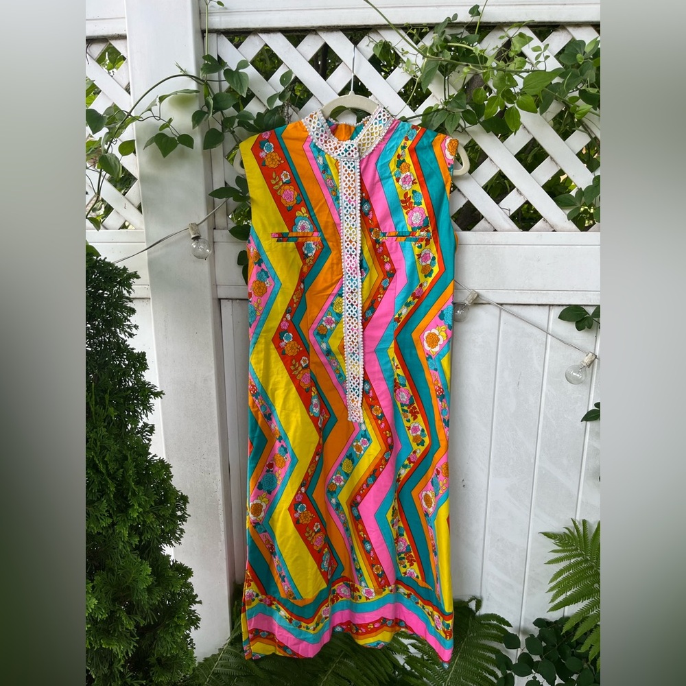 “The Lilly” Rare 1960s Lilly Pulitzer Shift Dress